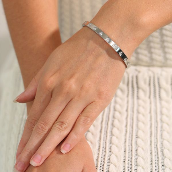 Bracelete com Luz Coração