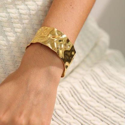 Bracelete Minimalista, banhado em ouro 18K