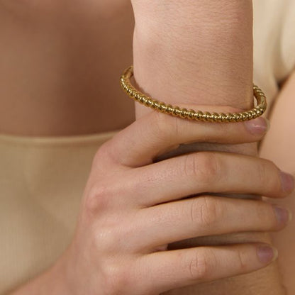 Pulseira com mini Bolas