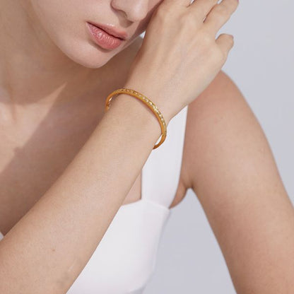 Bracelete Trabalhando com pequenas Zircônios