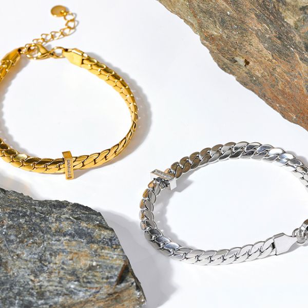 Pulseira de Corrente com Pedras de Zircônia