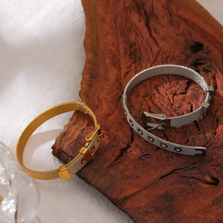 Pulseira Formato Cinto, folheado em ouro 18K
