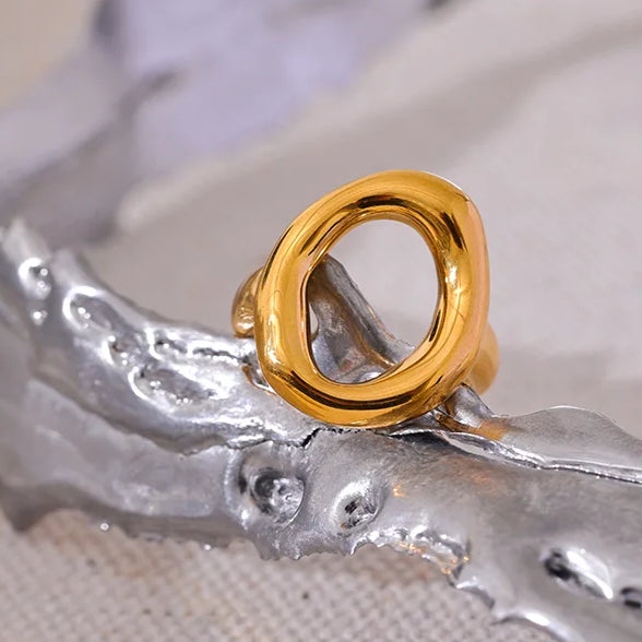 Anel O Folheado em Ouro 18K