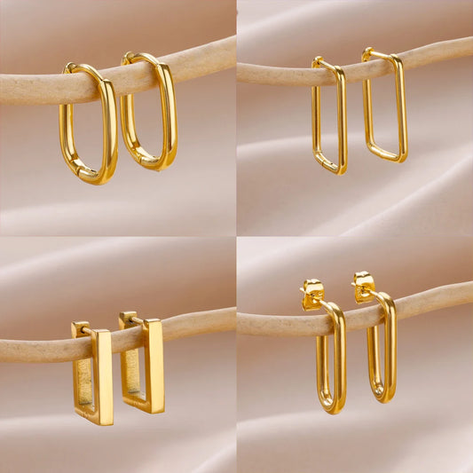 Brinco Click Folheado em ouro 18K - COMPRE 1 LEVE 2