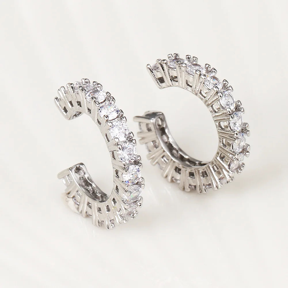 Brinco Duplo Cravejado, folheado em ouro 18K