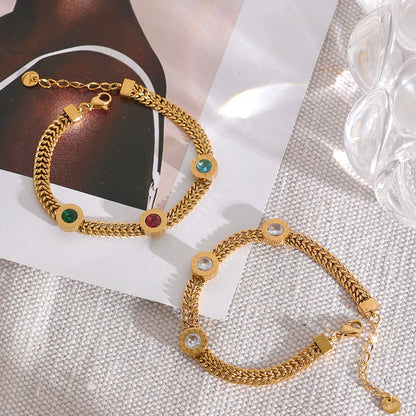 Pulseira com pequenos pingente