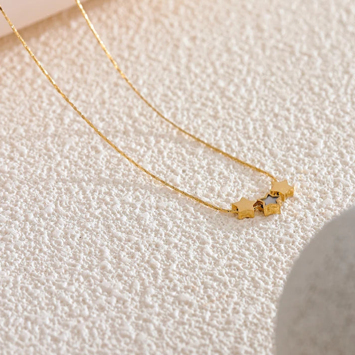 Colar com Três pingentes Estrela, folheado em ouro 18K