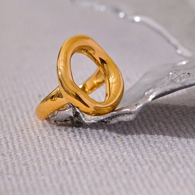Anel O Folheado em Ouro 18K
